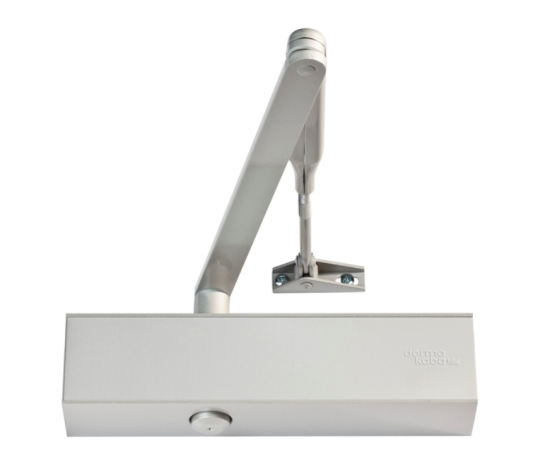 Samozamykacz dormakaba TS 83 EN 3-6 z ramieniem standardowym, kolor srebrny